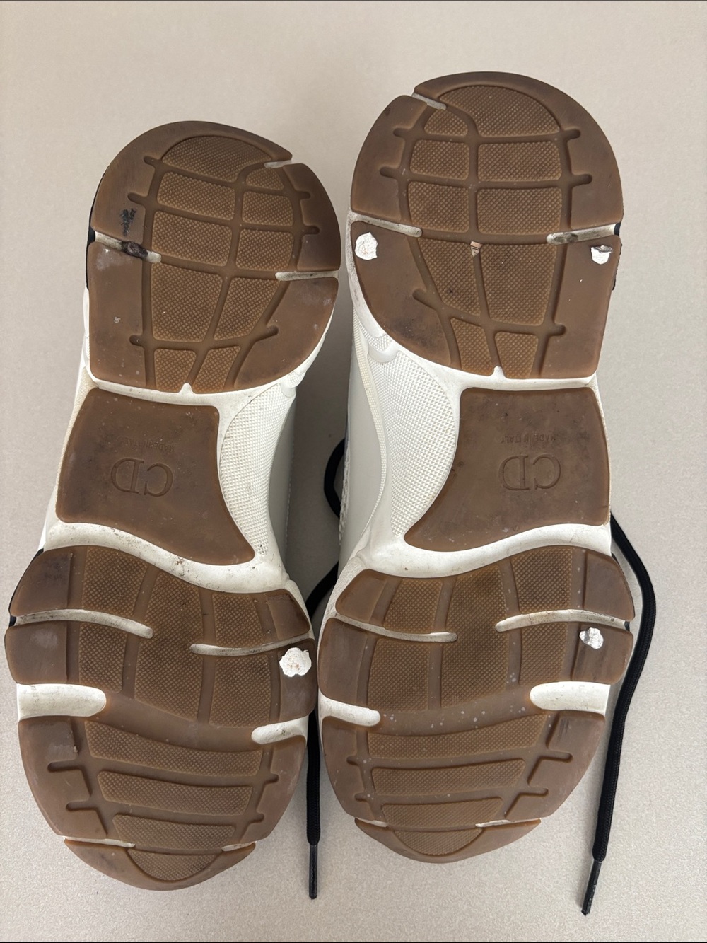 Dior B22 Pale Pink Grey Sneaker - Picture 5 of 10